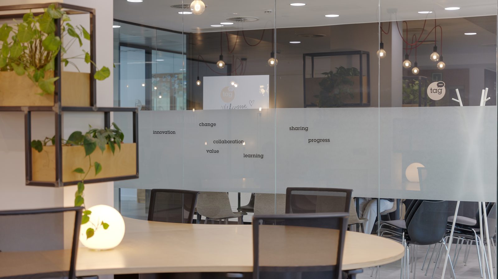 Fotografía de sala de reuniones Barcelona